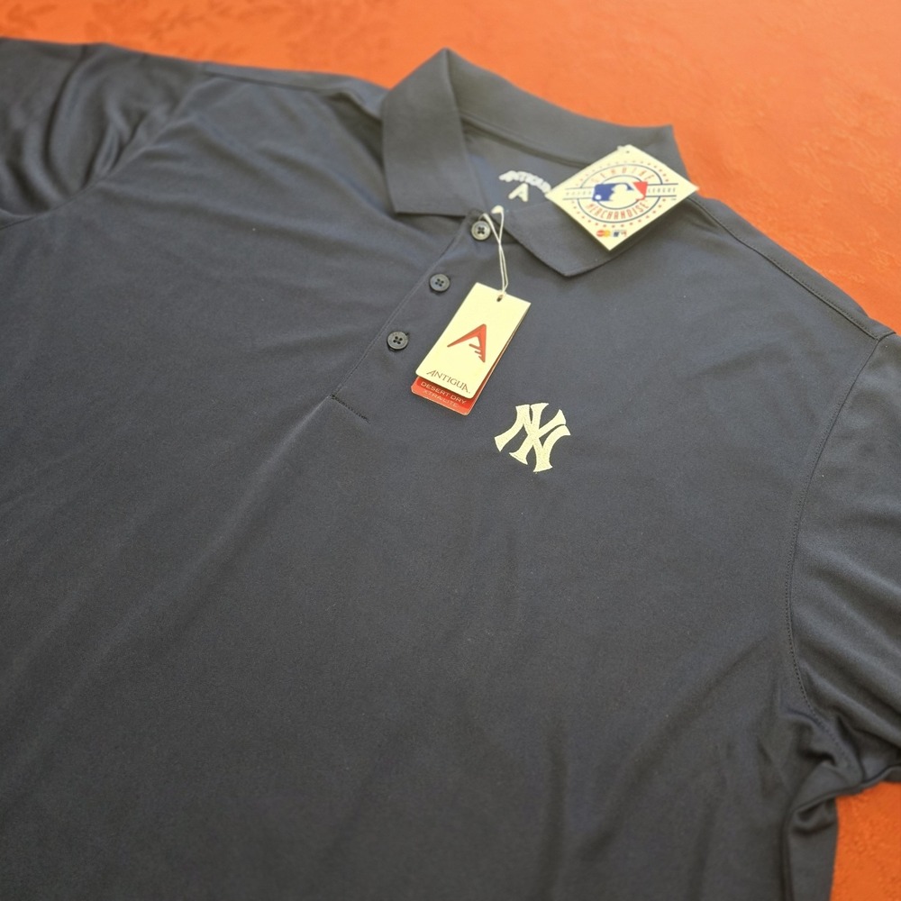 MLB Genuine Merchandise With Hologram Mens Large Antigua NY Yankees Shirt